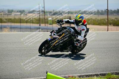 media/Apr-13-2025-TrackXperience (Sun) [[fb1ef998a6]]/Level 2 (Intermediate)/Turn 8 (Session 3)/